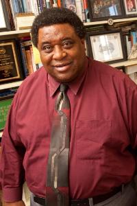 Henry Allen Faculty Headshot