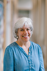 Barb Nussbaum Headshot